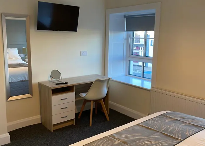 Maloney's The Square